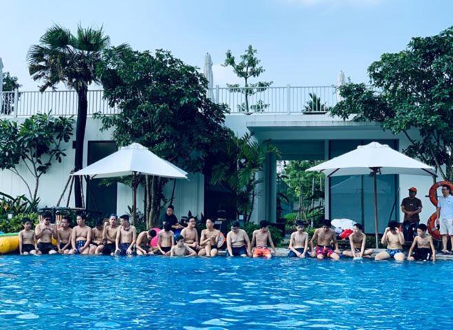 Xanh Villas Resort & Spa Luxury Ханой Экстерьер фото